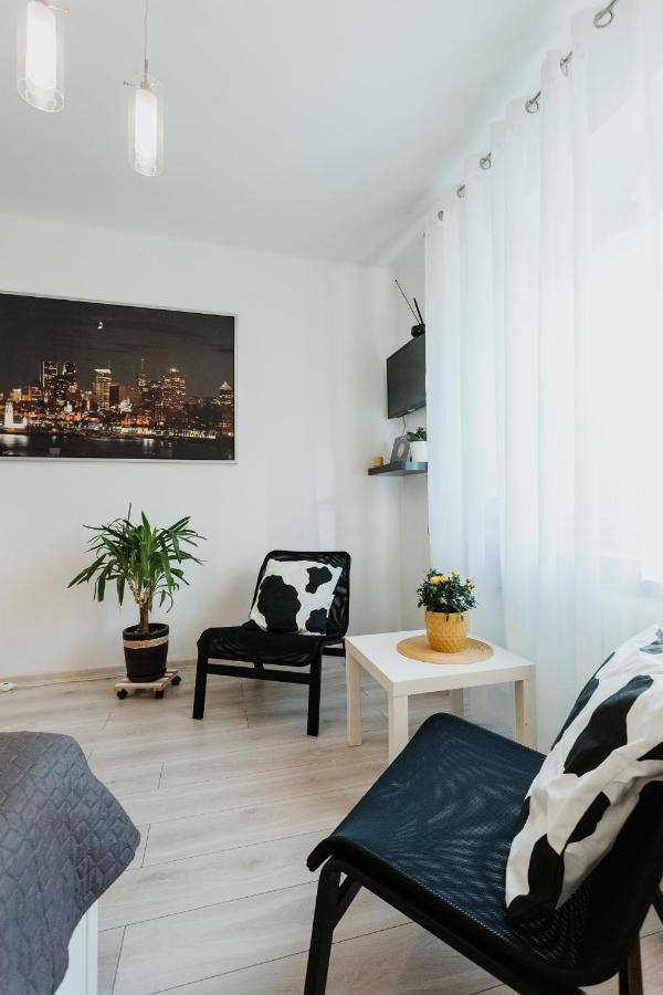Charming Old Town & Jewish District, Quiet Neighborhood Apartmán